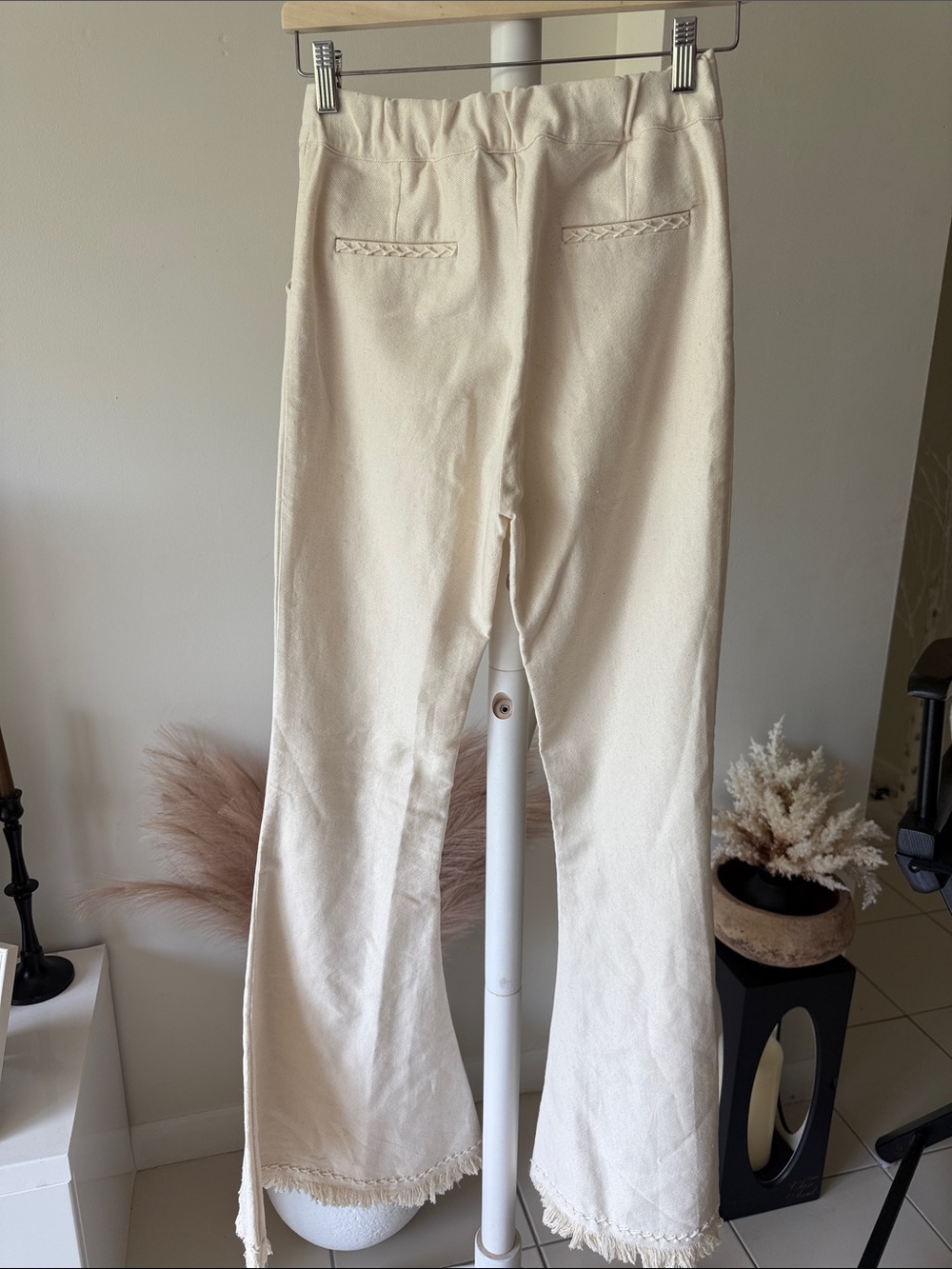 LA TROUPE Tulum Linen Blend Flare Pants Ivory Boho Resort Coastal Quiet Luxury - Picture 11 of 11